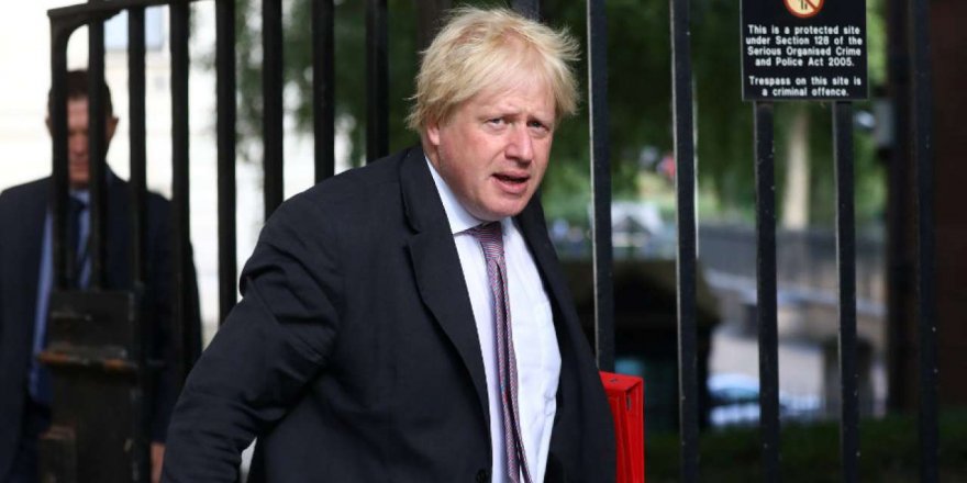 Boris Johnson'a tepki: "Seçildiği günden beri konuşuyor"