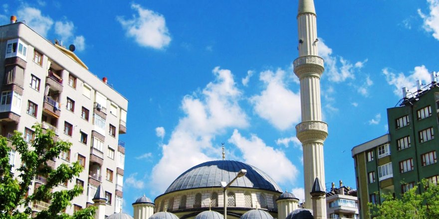 AKP'li belediye borcu için 8 camiyi devrediyor!