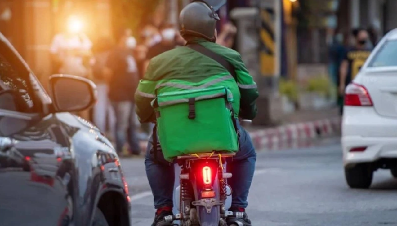 Bakanlığın masasına geldi bu şartları taşımanız şart oldu: Moto kurye düzenlemesinin detayları ortaya çıktı