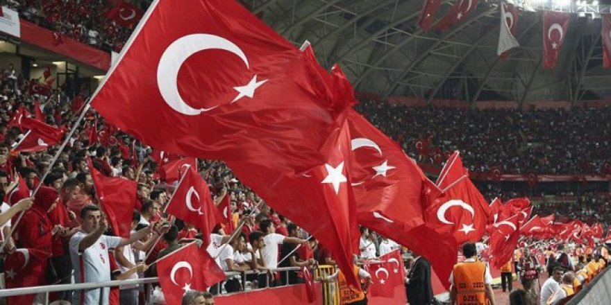 İBB, Fransa-Türkiye maçını yayınlayacak