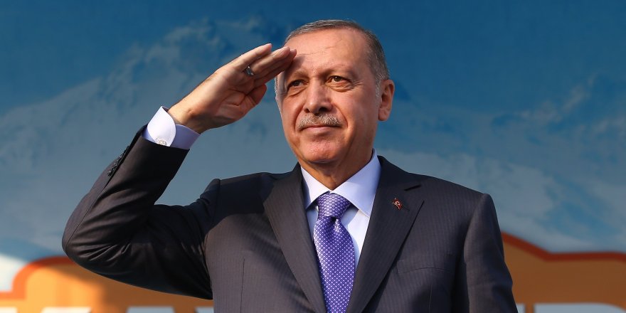 Cumhurbaşkanı Erdoğan'dan Mehmetçik'e asker selamı!