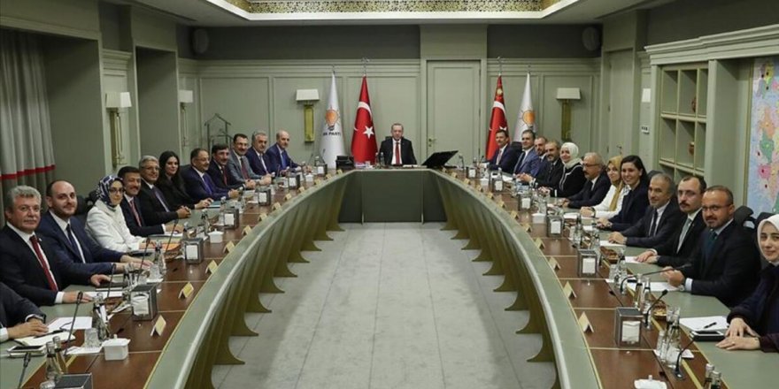 AKP MYK’da vitrin tartışması: Vekil seçiminde yanlış var