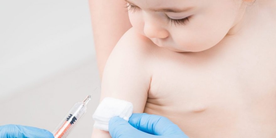 Aileler aşı reddine devam ederse yılda 10 bin...