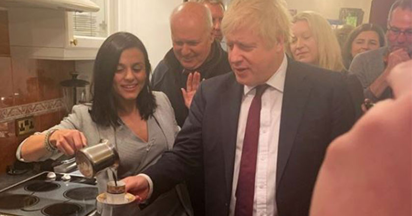 Eylem ve Boris Johnson kahvenin tadını böyle çıkardı!