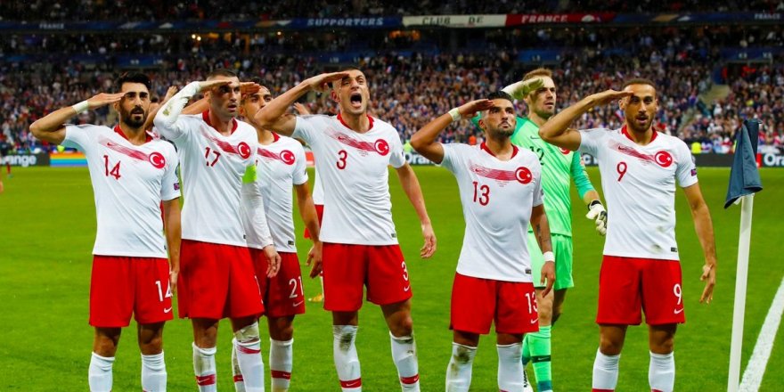 UEFA'dan asker selamı kararı