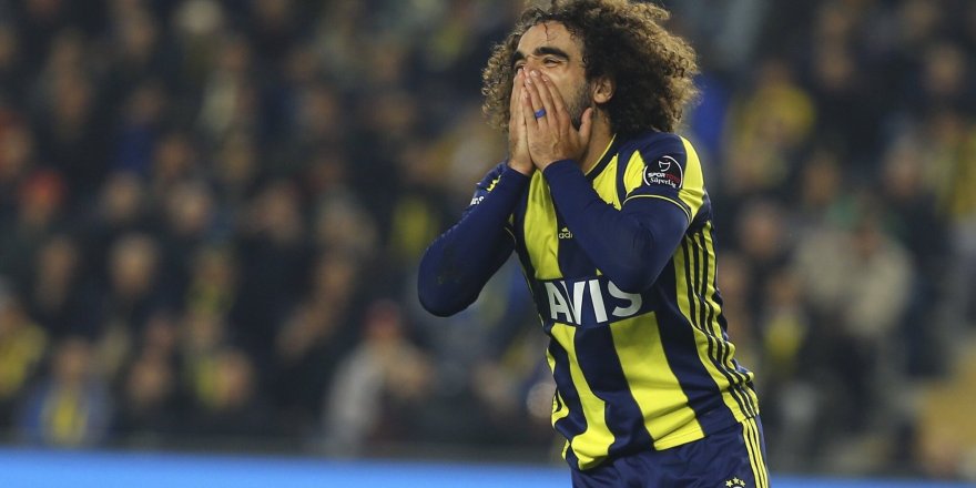 Fenerbahçe'de Sadık Çiftpınar gözyaşları içinde sahayı terk etti