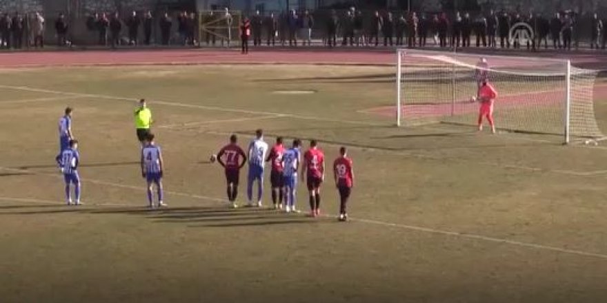 TFF 2. Lig Kırmızı Grup'ta Uşakspor ile Ergene Velimeşespor maçı çok konuşuldu
