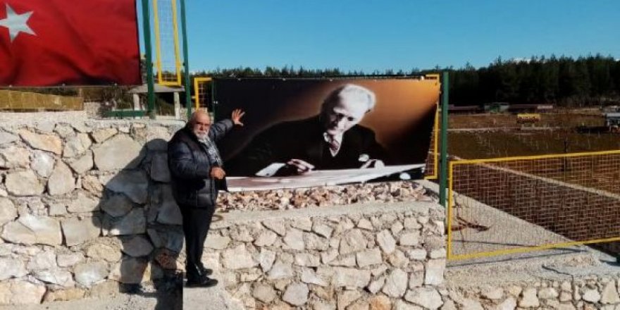 Antalya'da Atatürk portresine çirkin saldırı!
