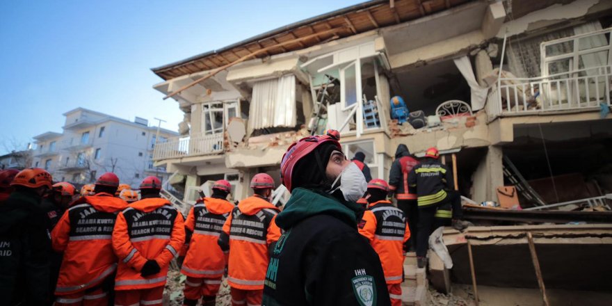 Cemal Gökçe: "İstanbul depreminde 150 bin kişi ölebilir"