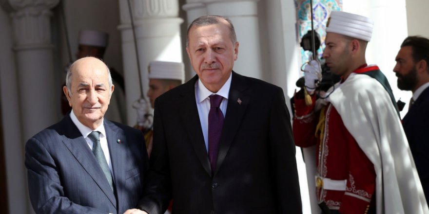 Erdoğan'dan Cezayir'de Libya mesajı