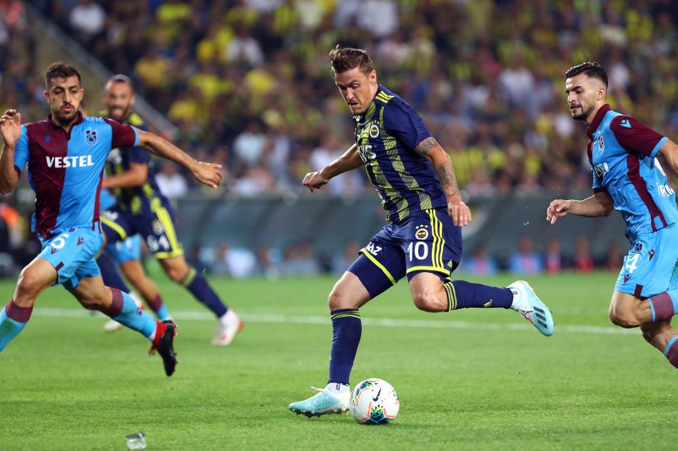 Trabzonspor- Fenerbahçe maçı biletleri anında tükendi