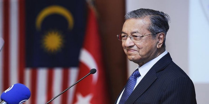 Malezya Başbakanı Mahathir Muhammed flaş istifa kararı