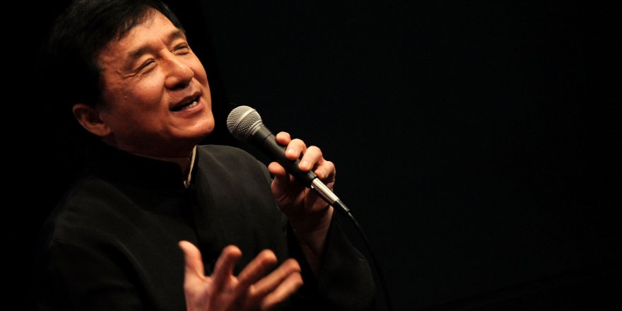 Ünlü oyuncu Jackie Chan'a coronavirüs darbesi