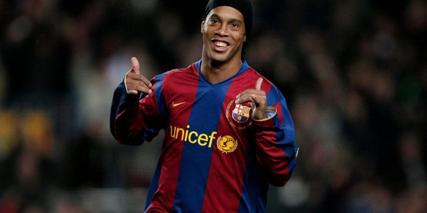 Ronaldinho'ya gözaltı şoku!