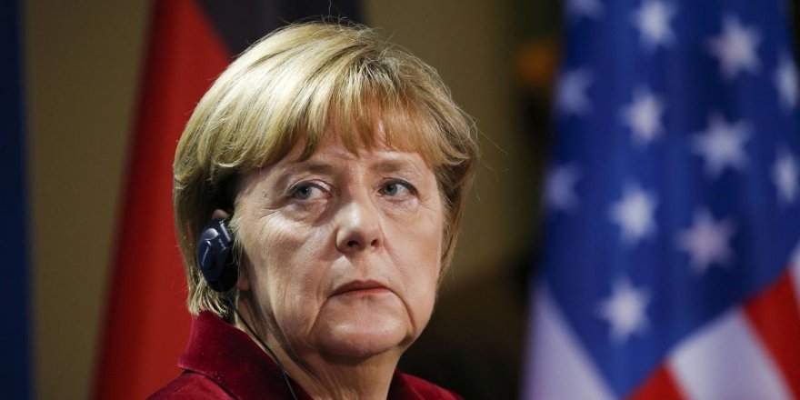 Merkel'in korona virüs test sonucu belli oldu