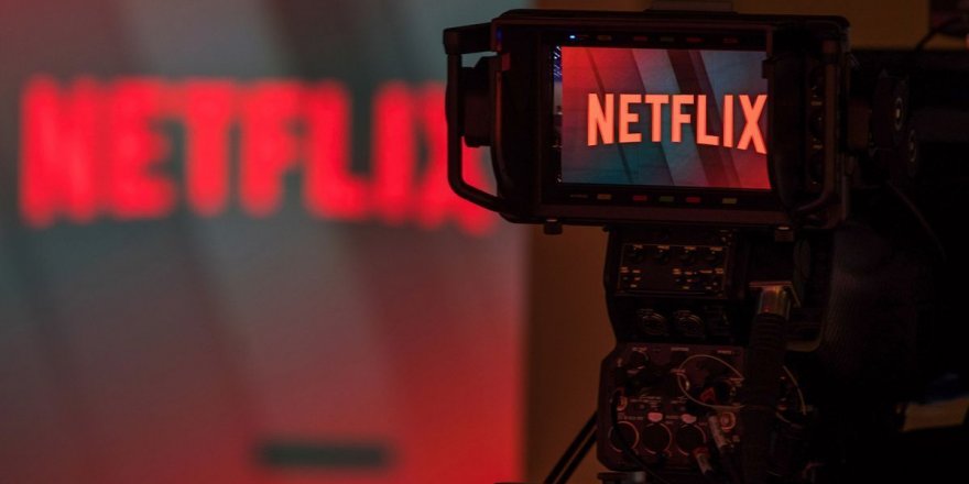 Murat Övüç "Nekşfliş" dedi; Netflix Türkiye adını değiştirdi