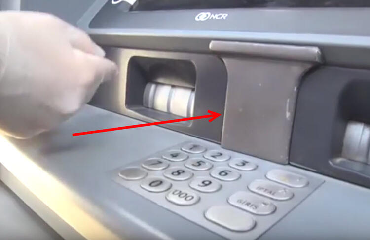 Çoğu kişi bilmiyor... ATM'den para çekerken dikkat!