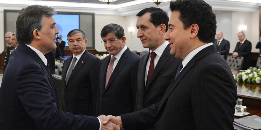 Abdullah Gül siyasete dönecek mi? Ali Babacan yanıtladı