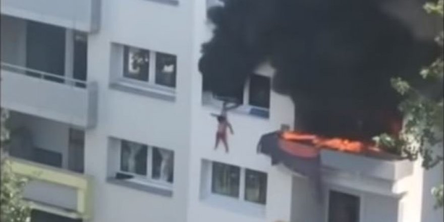 Yangın çıkan apartmandaki kardeşler 3'üncü kattan atlayarak kurtuldu