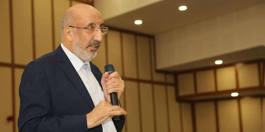Abdurrahman Dilipak, "Fahişe" dedi, AKP'de ortalık karıştı