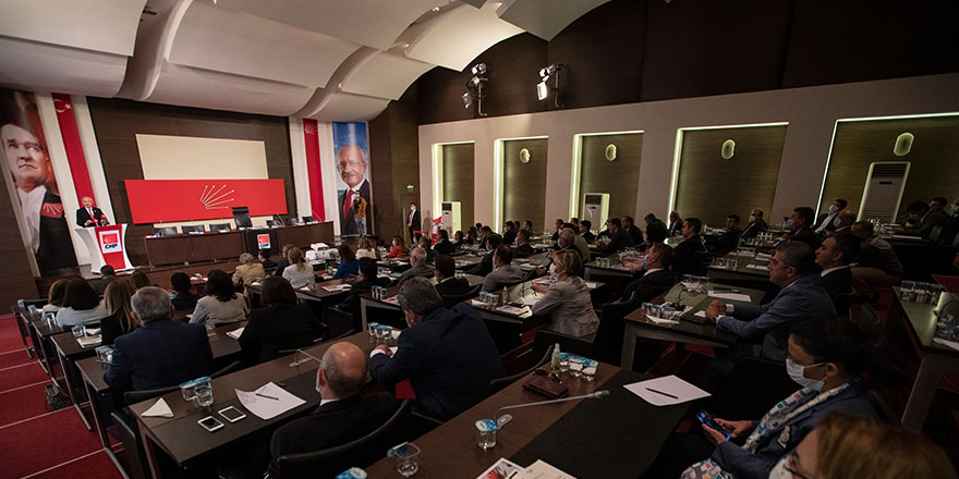 Kemal Kılıçdaroğlu'ndan Parti Meclisi toplantısında ittifak uyarısı