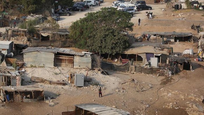 İsrail'den Filistinlilere 'evlerinizi kendiniz yıkın' ihtarı