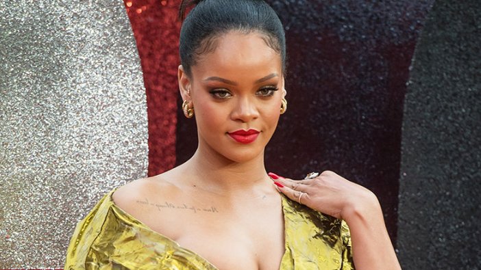 Rihanna Forbes listesine girdi