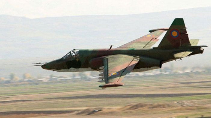 Azerbaycan Savunma Bakanlığı: Ermenistan'a ait 2 SU-25 düşürüldü