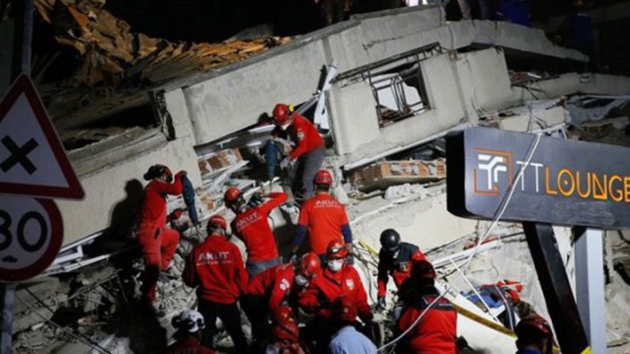 Deprem sonrası destek mesajı yağdı! Fransa ve Yunanistan başı çekti...