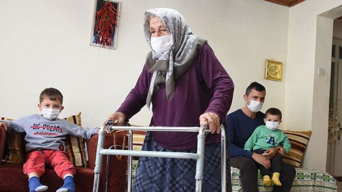 90 yaşındaki Fati Nane: Bu yaşıma geldim böyle hastalık görmedim