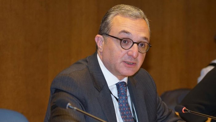 Ermenistan Dışişleri Bakanı Zohrab Mnatsakanyan istifa etti