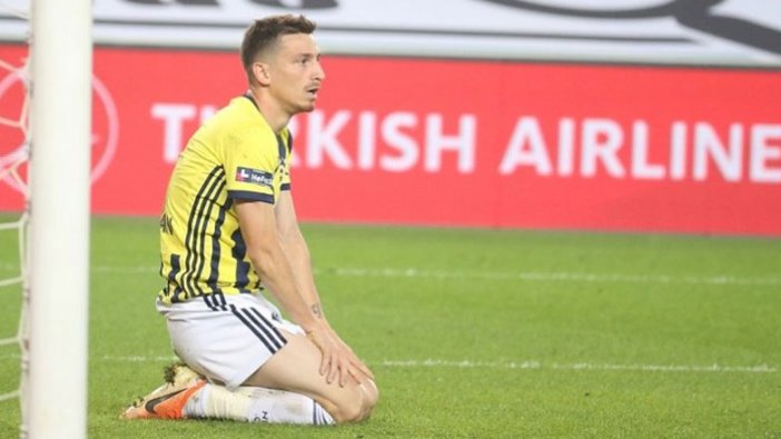 Fenerbahçe, 2020 yılında Galatasaray, Trabzonspor ve Beşiktaş'a karşı yenilmezlik serilerini kaybetti