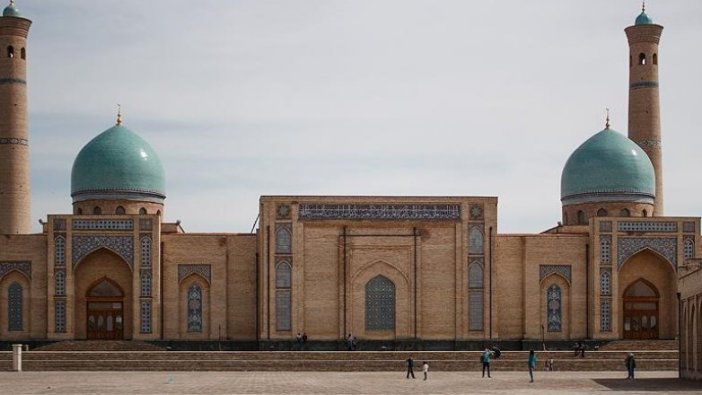 Özbekistan'dan 45 ülkenin vatandaşına vize muafiyeti