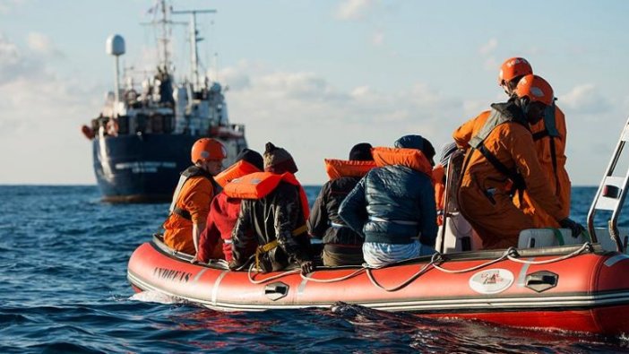 Akdeniz’deki 49 sığınmacının sorunu çözüldü