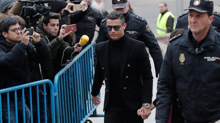 Ronaldo'ya 23 ay hapis cezası