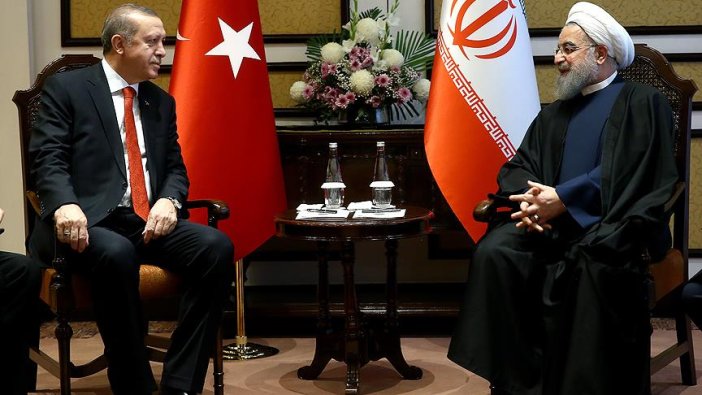 Erdoğan Ruhani ile baş başa görüştü