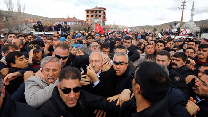 CHP Lideri Kemal Kılıçdaroğlu'na Çubukçu'da yapılan linç girişiminin 2. duruşması başladı!