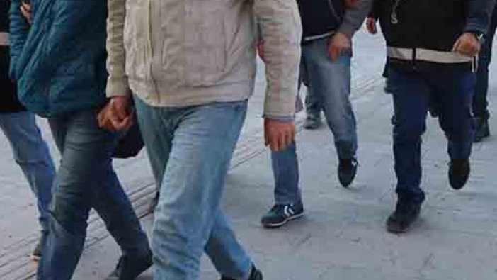 Denizli'de FETÖ operasyonu: 5 tutuklama