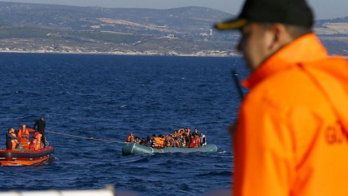 Ege'de 3,5 ayda 10 bin düzensiz göçmen yakalandı