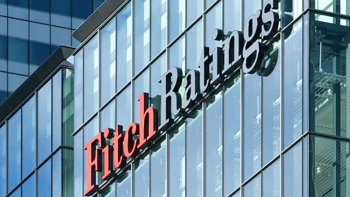 Fitch'ten 'TCMB başkan değişikliğiyle' ilgili açıklama: Türk bankaları için risk arttı