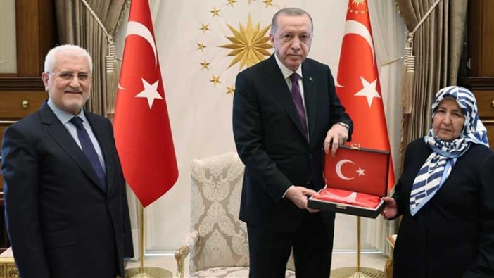 Erdoğan, şehit Savcı Kiraz'ın ailesi kabul etti