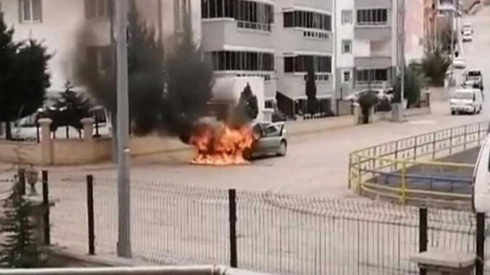 Tokat'ta güvenlik görevlisi olan Osman Coşkun'un 3 gün önce satın aldığı otomobil yandı