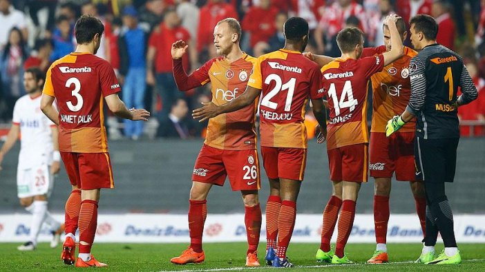 Galatasaray zorlu virajda