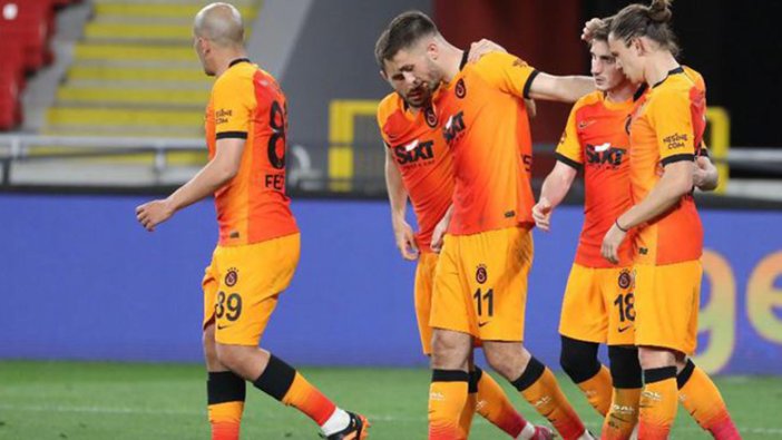 Galatasaray derbi öncesi moral buldu