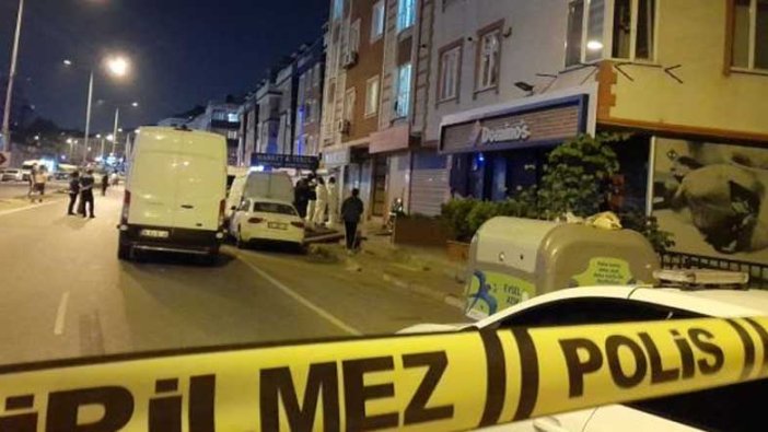 İstanbul'da anne ve oğlunun cesedi bulundu: "Bomba var yaklaşmayın" notu panik yarattı