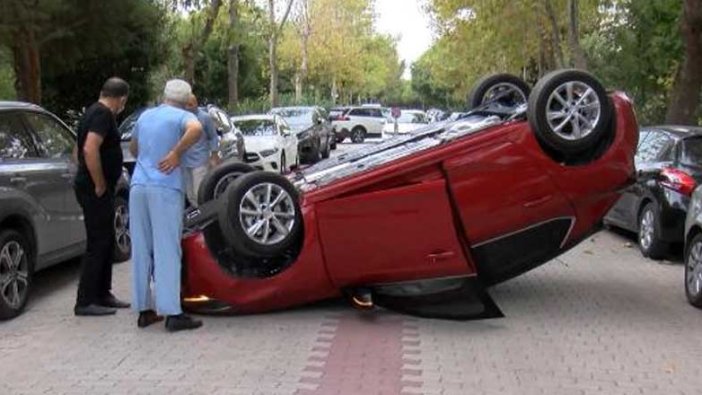 Bakırköy'de  Gülin Doğan isimli sürücü tümsekten geçerken kaza yaptı!