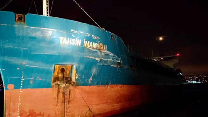 İstanbul Boğazı'nda iki gemi çarpıştı!