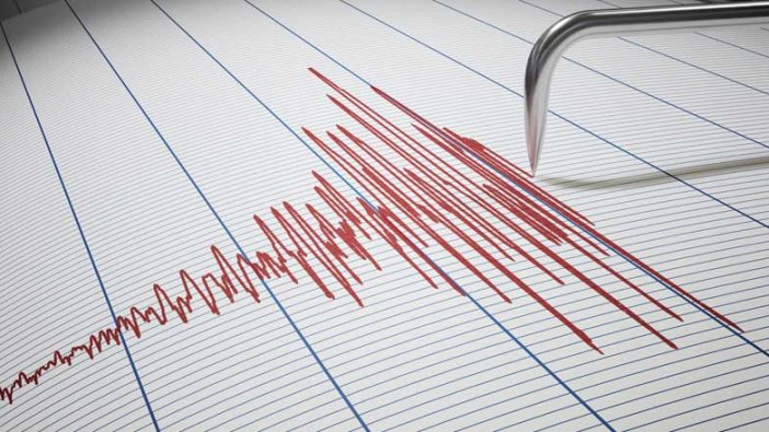 Girit'te 5.3 büyüklüğünde deprem