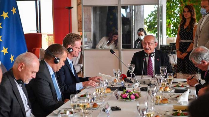 CHP Genel Başkanı Kılıçdaroğlu AB ülkelerinin büyükelçileriyle çalışma yemeğinde buluştu