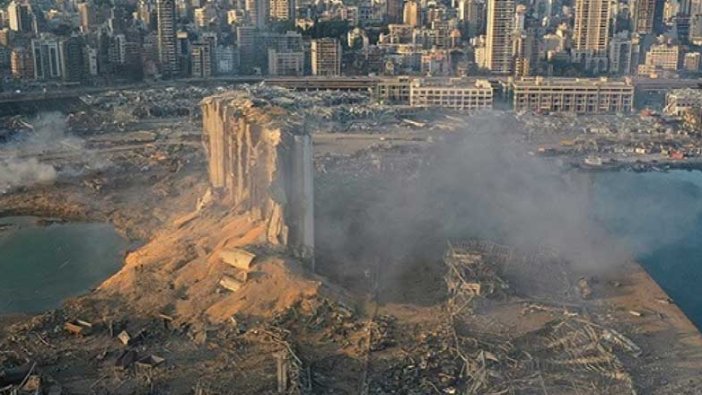 Beyrut Limanı'ndaki patlamaya ilişkin soruşturma yine askıya alındı